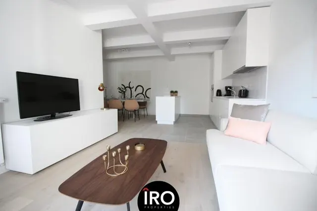 Appartement te huur in Ixelles – 1/9
