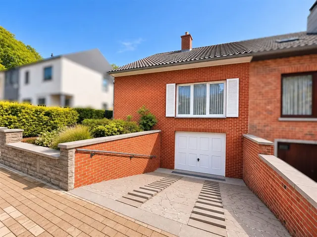 Huis te koop in Soignies – 1/10
