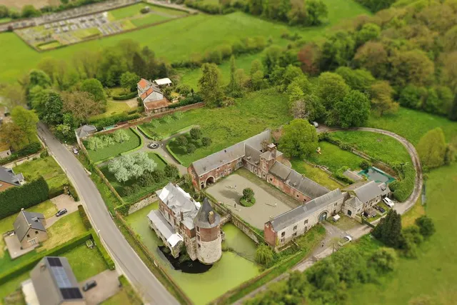Huis te koop in Flémalle – 1/10