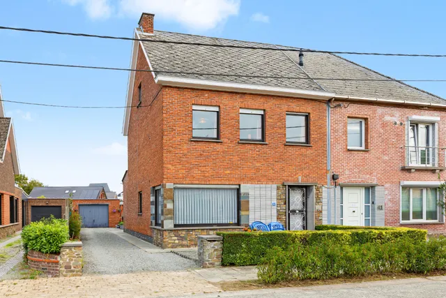 Woning te koop in Berlare – 1/10
