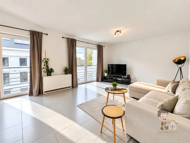Appartement te koop in Gosselies – 1/9