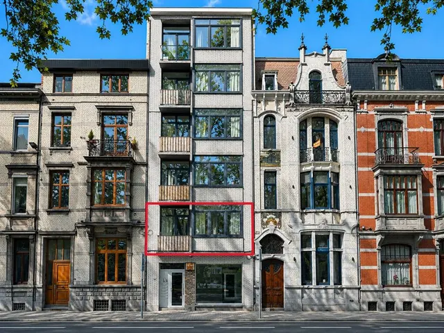 Appartement te koop in Liège – 1/6