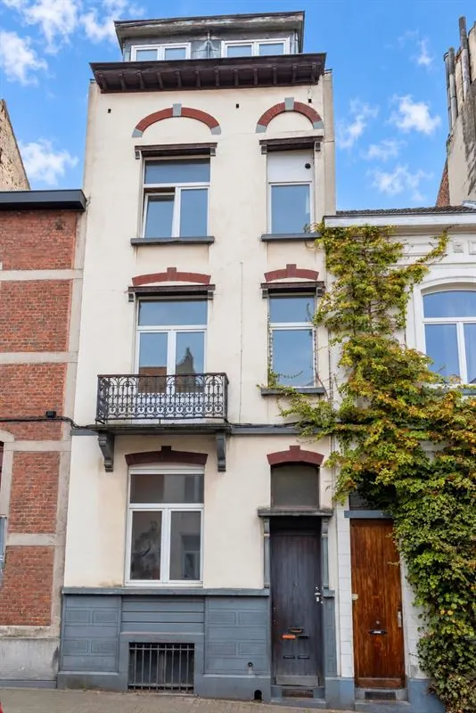 House for sale in Saint-Gilles – 1/10