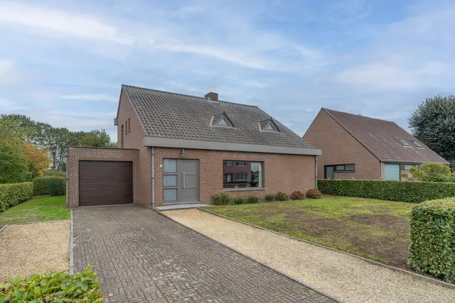 Huis te koop in Geel – 1/10