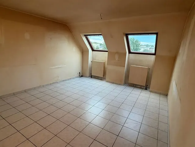 Appartement te koop in Renaix – 1/10
