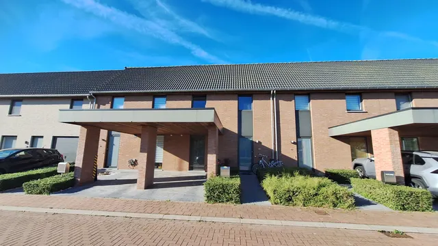 Rijwoning te koop in Roeselare – 1/10