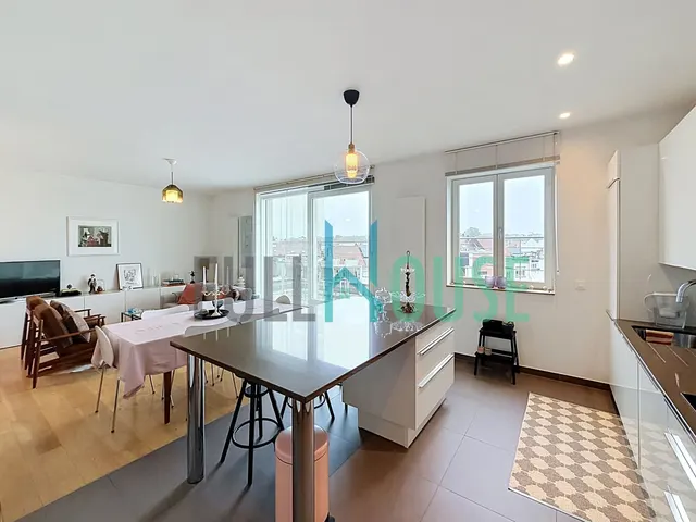 Appartement à louer à Ixelles – 1/10