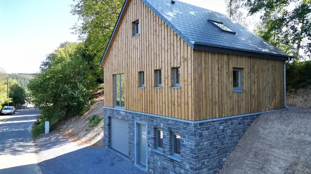Huis te koop in Bourseigne-Vieille – 1/10