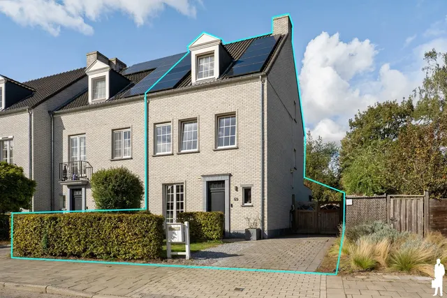 Huis te koop in Hove – 1/10