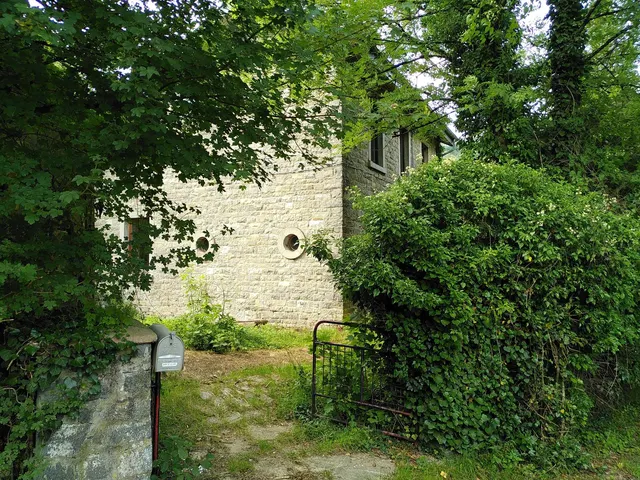 Huis te koop in Houyet Hulsonniaux – 1/10