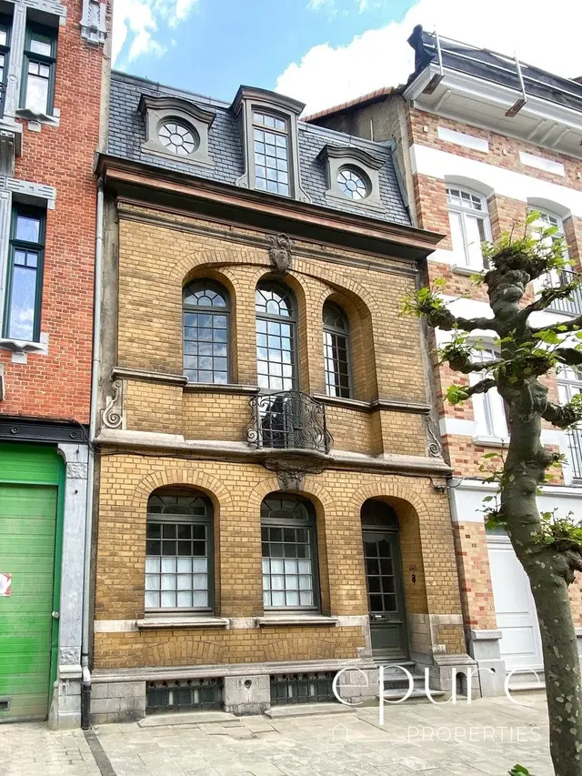 House for sale in Schaerbeek – 1/10