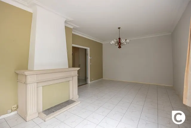 Appartement te koop in Wilrijk – 1/10