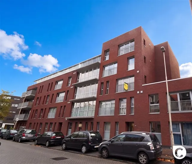 Appartement te huur in Berchem – 1/8