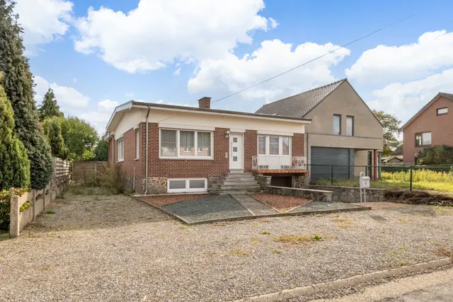Huis te koop in Neeroeteren – 1/10