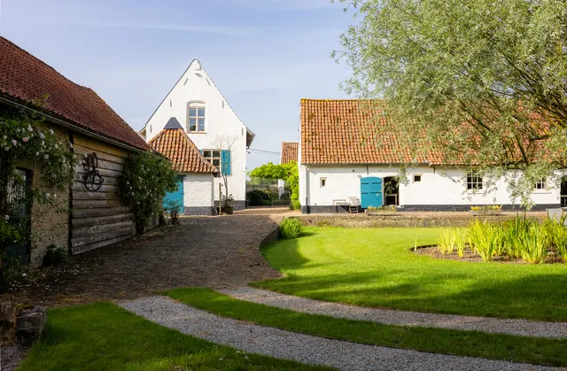 villa te koop in Alveringem – 1/10