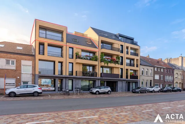 Appartement te koop in Oostende – 1/10