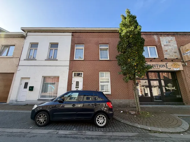Huis te koop in Anderlues – 1/10