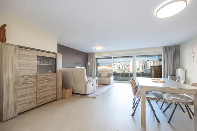 Appartement te koop in Oostende – 1/10