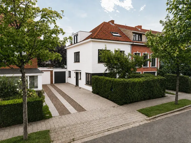 Huis for rent in Edegem