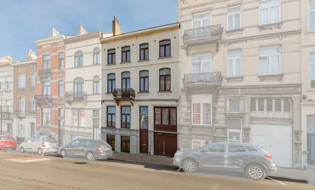 Huis te koop in Vorst – 1/10