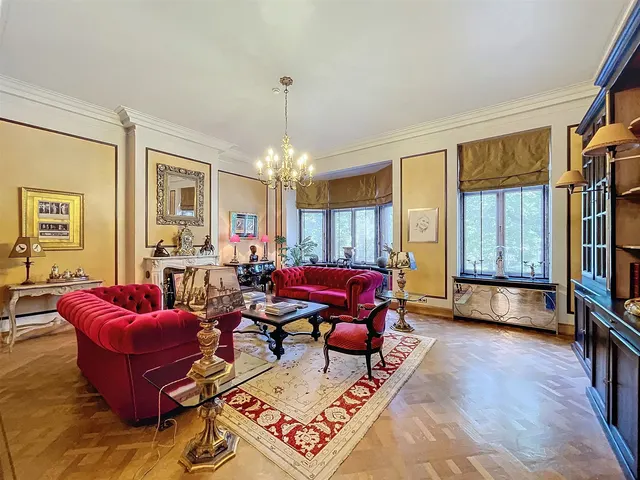 House for sale in Etterbeek – 1/10