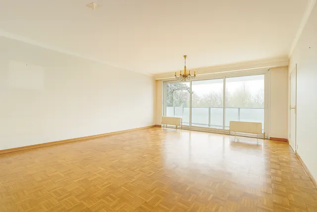 Appartement te koop in Molenbeek-Saint-Jean – 1/10