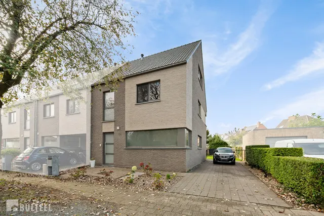 Huis à louer à Belsele – 1/10