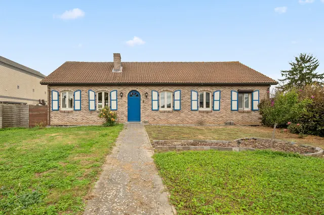 Bungalow te koop in Hoeleden – 1/10