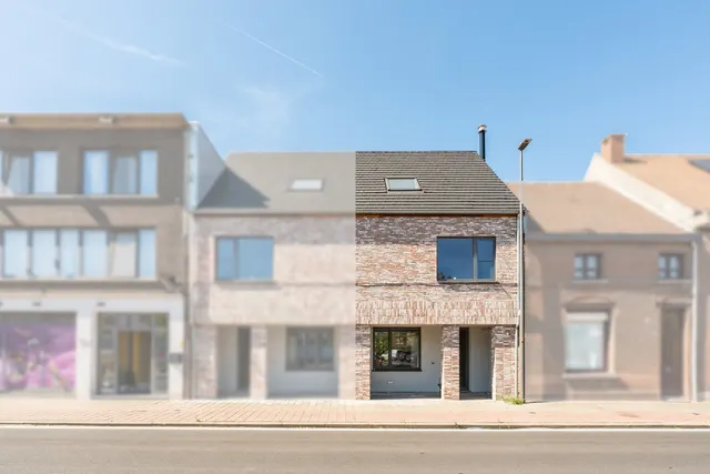 Huis te koop in Zwijndrecht – 1/10