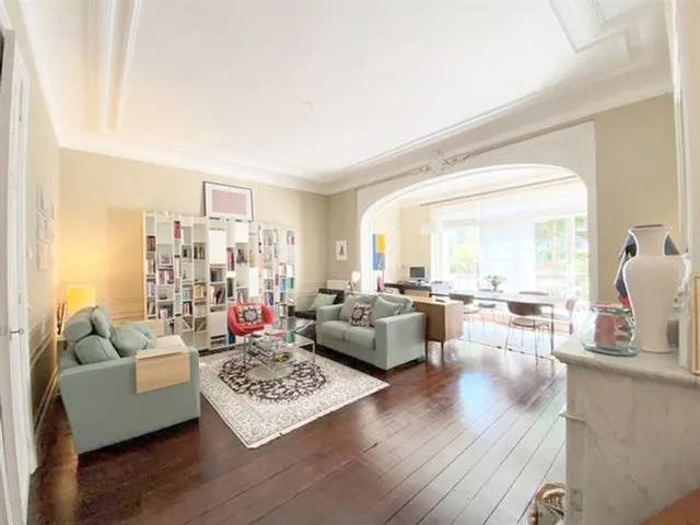 Huis te koop in Schaerbeek – 1/10
