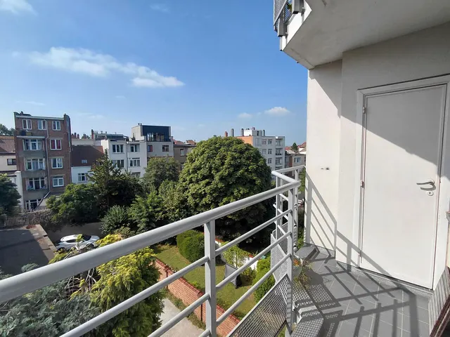 Appartement à louer à Uccle – 1/9
