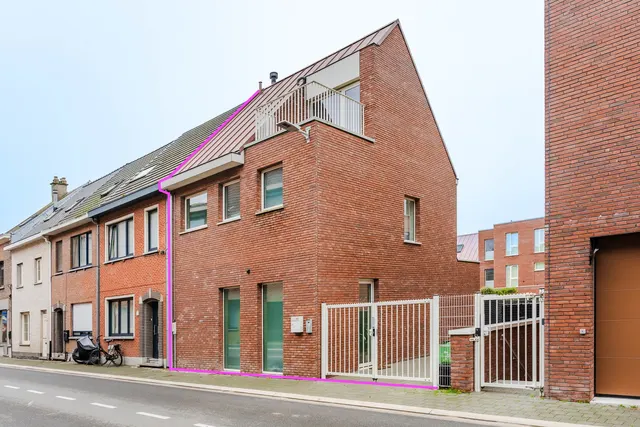 Huis for sale in Beveren-Kruibeke-Zwijndrecht – 1/10