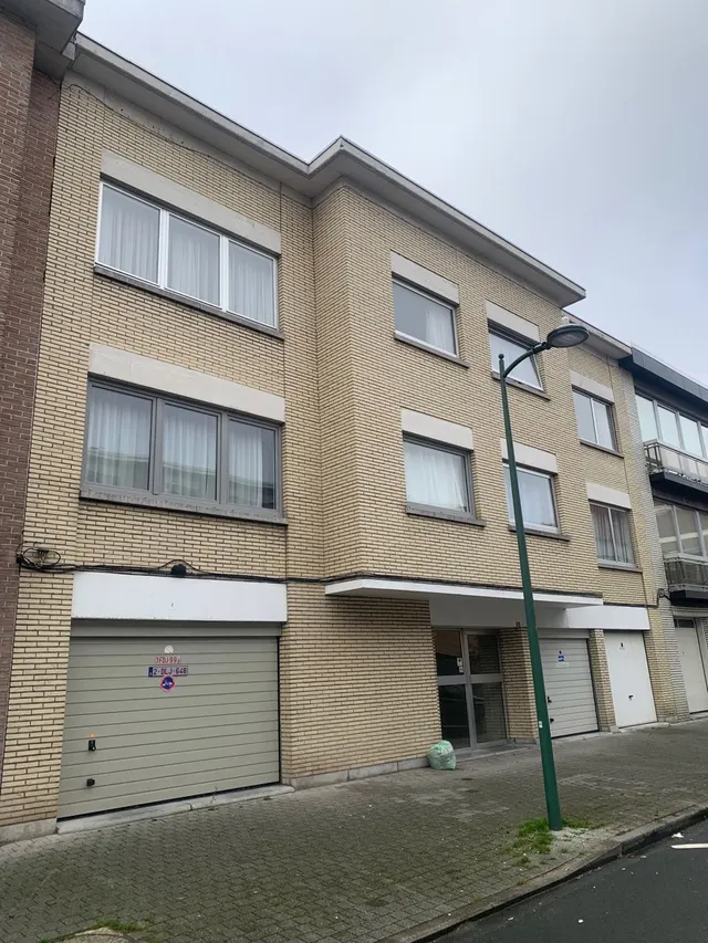 Appartement te koop in Molenbeek-Saint-Jean – 1/10