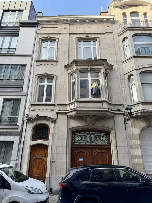 Maison à vendre à Saint-Gilles – 1/10