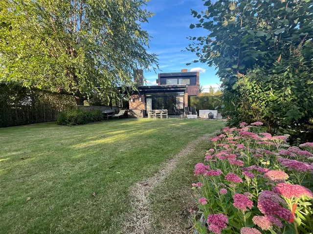 Villa for sale in Ardooie – 1/10