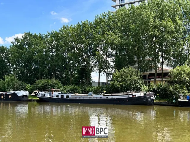 Huis te koop in Anderlecht – 1/10