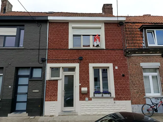 House for sale in Kortrijk – 1/10