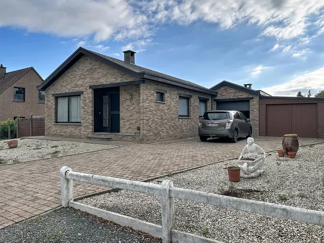 Bungalow te koop in Liedekerke – 1/10