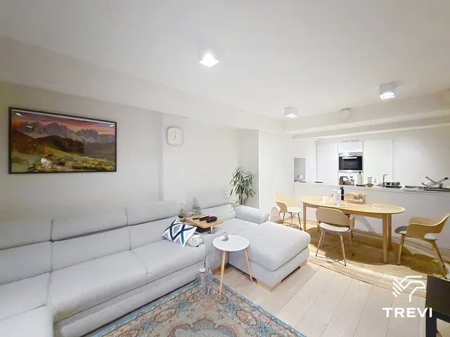 Appartement à louer à Ixelles – 1/10