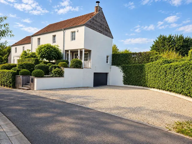 Huis te koop in Braine – 1/10