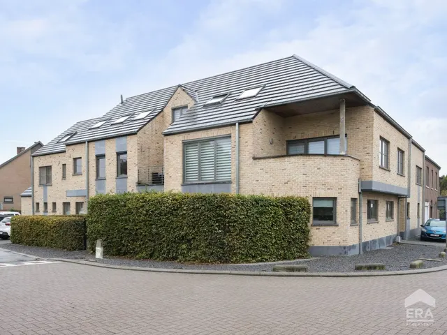Appartement te koop in Lanaken – 1/10