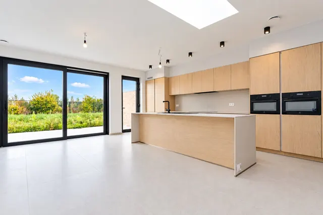Villa te koop in Wichelen – 1/10