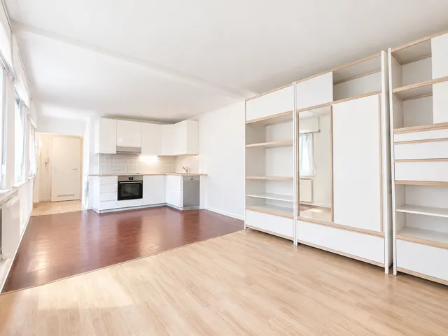 Appartement te koop in Forest – 1/5