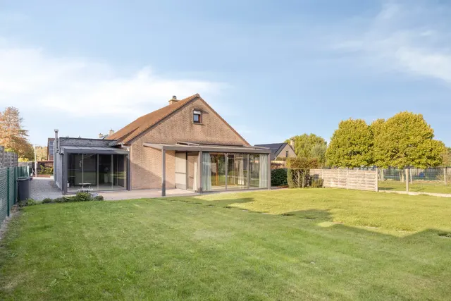 Huis te koop in Kluisbergen – 1/10