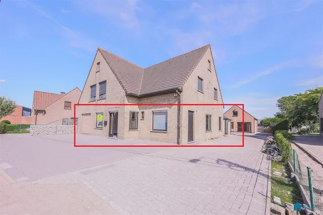 Appartement te koop in Lochristi – 1/10