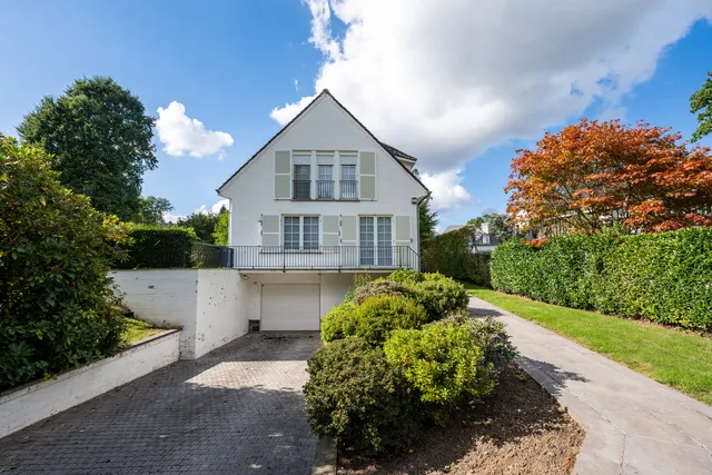 Huis te koop in Kraainem – 1/10