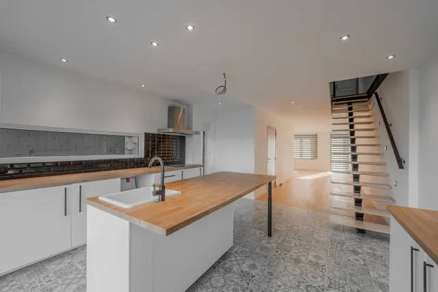 Huis te koop in Seraing – 1/10