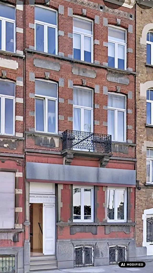 House for sale in Koekelberg – 1/10
