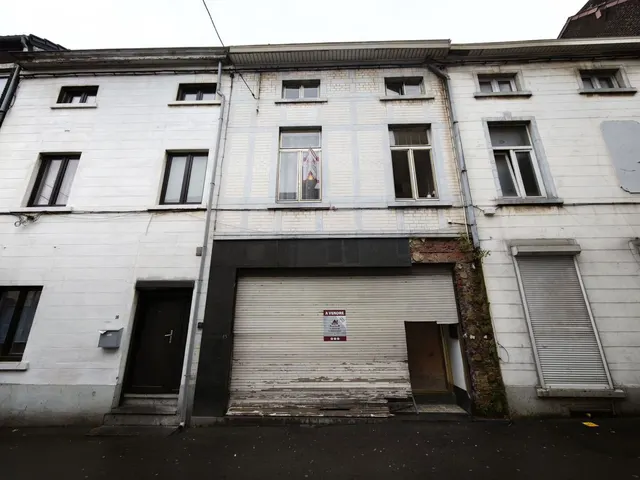 Maison à vendre à Marchienne-au-Pont – 1/9