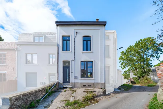 Huis te koop in Jumet – 1/10